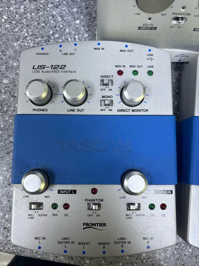 Tascam US-122 USB 2 Channel Audio Interfaces - Photo 2