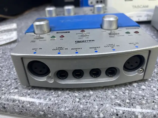 Tascam US-122 USB 2 Channel Audio Interfaces - Photo 3