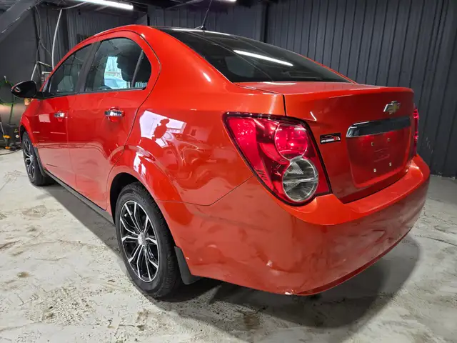 2013 CHEVROLET SONIC LT - FINACEMENT FACILE ET RAPIDE DISPO - Photo 6