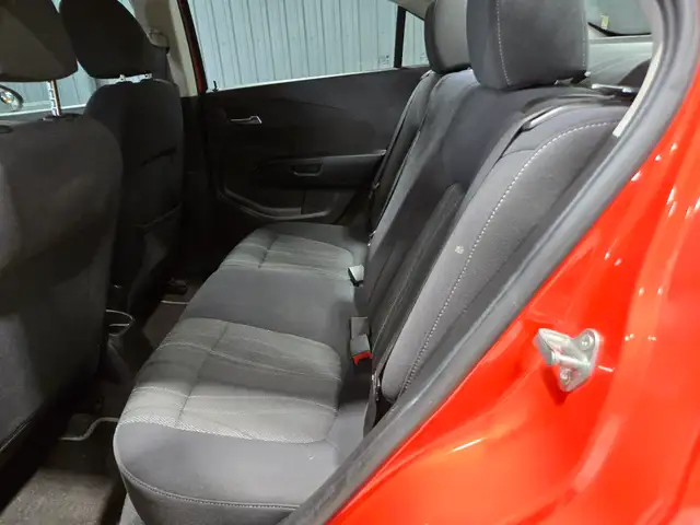 2013 CHEVROLET SONIC LT - FINACEMENT FACILE ET RAPIDE DISPO - Photo 12