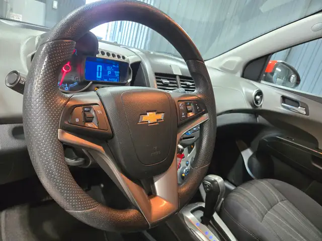 2013 CHEVROLET SONIC LT - FINACEMENT FACILE ET RAPIDE DISPO - Photo 17