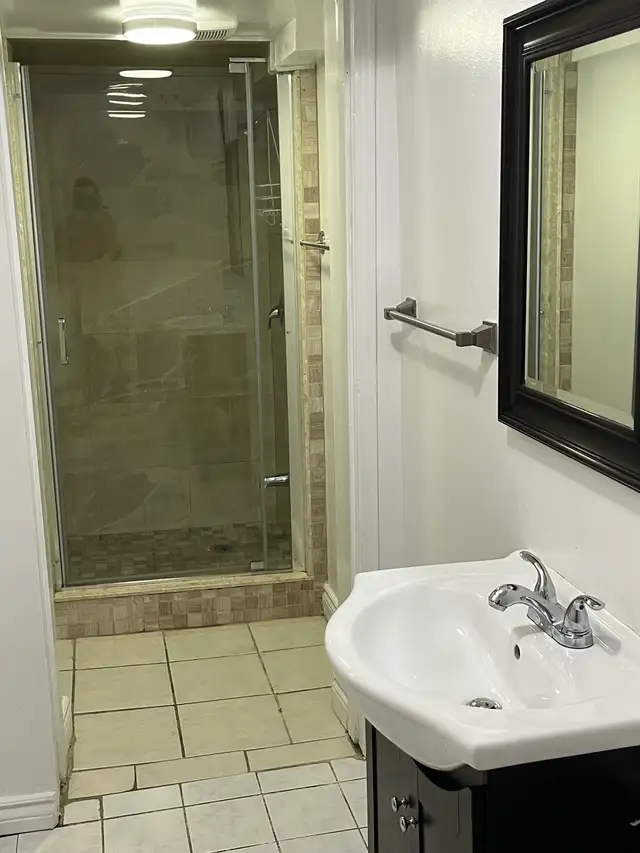 Basement for Rent - Photo 7