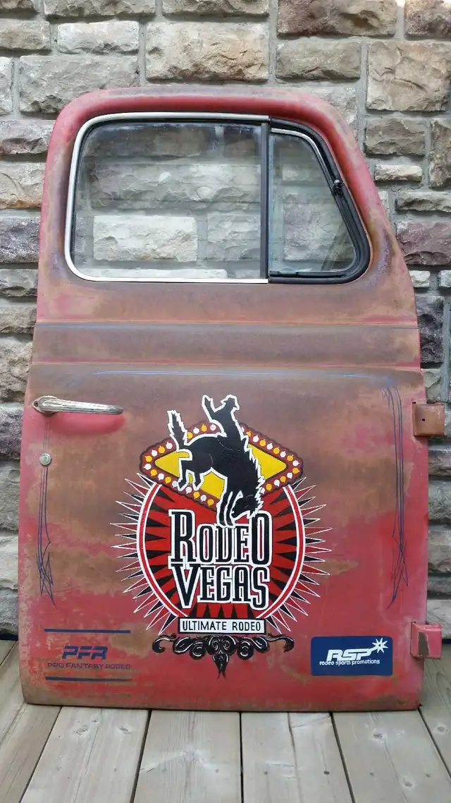 Custom old school lettering and pinstriping - Photo 7