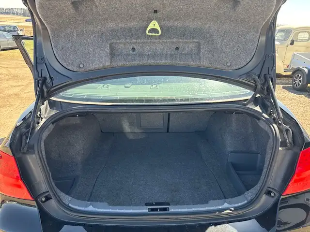 2011 BMW 3 Series 328i xDrive AWD - WARRANTY INC, LEATHER, ROOF, - Photo 16