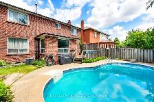 Mississauga Dixie Road/ Eglinton Ave 4 bedrooms detached house - Photo 10