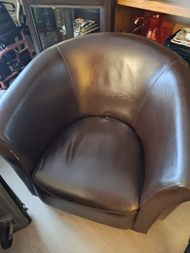 MOVING SALE ALL ITEMS MUST BE SOLD - Photo 3