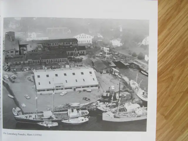 CASTING A LEGEND by Marike Finlay-de Monchy - 2002 SC - Photo 4