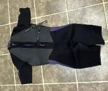 Boys Size L O’Neill shorty wet suit
