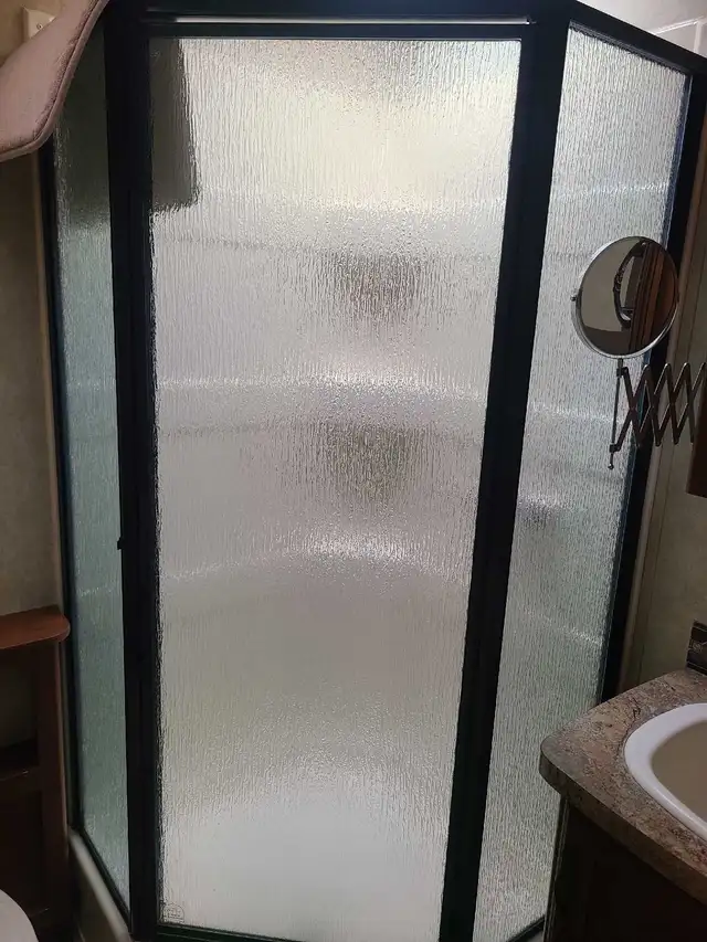 40 foot Villa - Photo 4