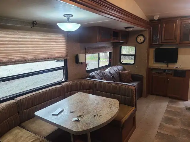 40 foot Villa - Photo 7