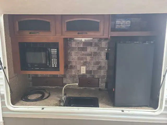 40 foot Villa - Photo 10