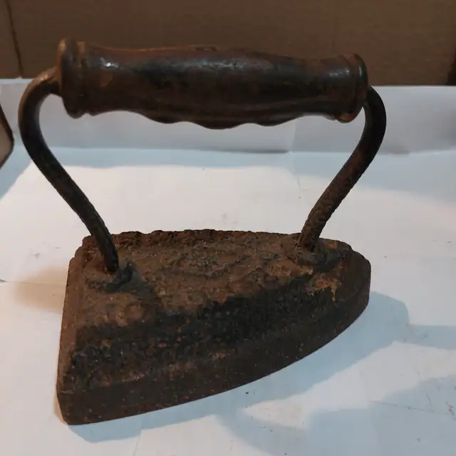 Cast-iron Sad iron - Photo 5