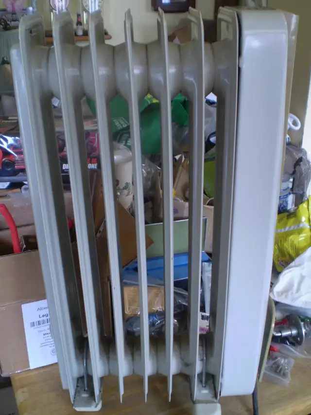 NOMA EW2307C OIL FILLED PORTABLE SPACE HEATER 1500 WATTS- $50 - Photo 2