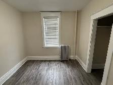 480 LANGSIDE - 1 BR - Available June 1st - Photo 10