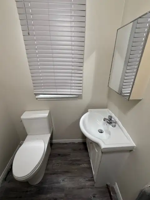 480 LANGSIDE - 1 BR - Available June 1st - Photo 11