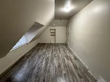 West Broadway - Room for RENT - available June 1st - Photo 3