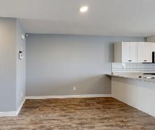#6271 - 3 Bedroom/2.5 Bath Townhouse W/Garage in Clairmont $2150 - Photo 4