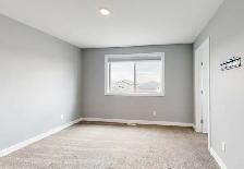 #6271 - 3 Bedroom/2.5 Bath Townhouse W/Garage in Clairmont $2150 - Photo 12