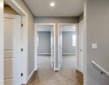 #6271 - 3 Bedroom/2.5 Bath Townhouse W/Garage in Clairmont $2150 - Photo 16