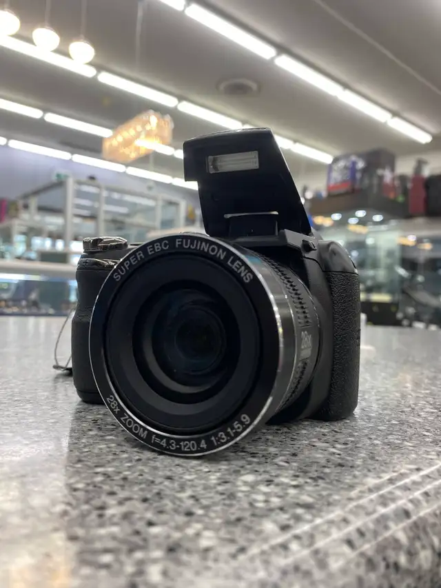 Fujifilm Finepix S4400 Digital Camera - Photo 3