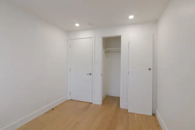 Westmount Estates, 3 bedroom, exceptional views - ID 2553 - Photo 10