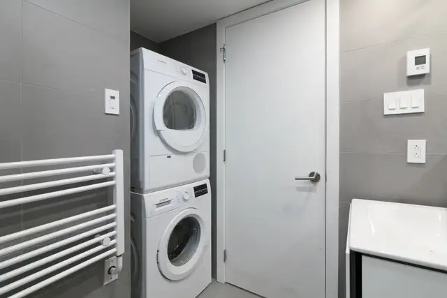 Westmount Estates, 3 bedroom, exceptional views - ID 2553 - Photo 12