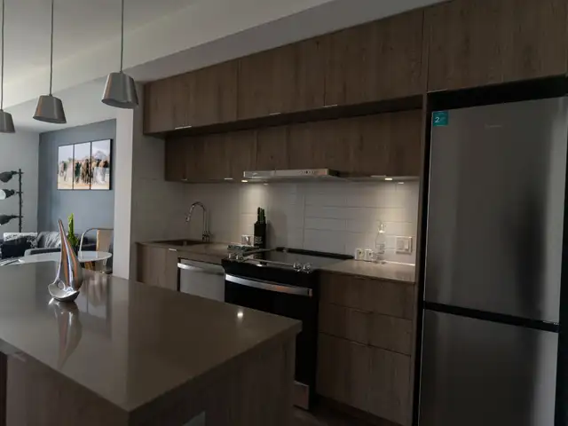 Modern 1BR in North York | Fully Furnished | Weekly Stay - Photo 2