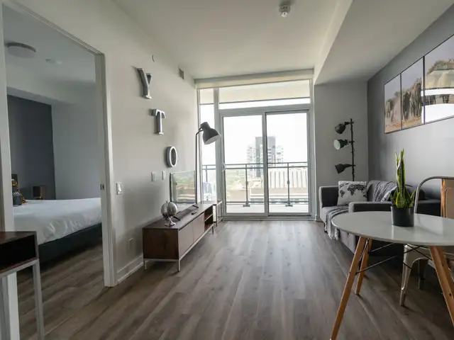 Modern 1BR in North York | Fully Furnished | Weekly Stay - Photo 10