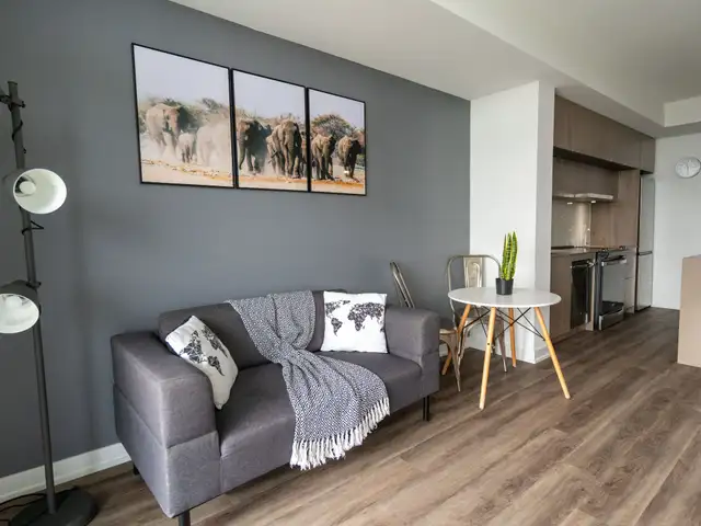Modern 1BR in North York | Fully Furnished | Weekly Stay - Photo 16