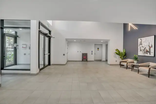 Modern 1BR in Ottawa | All inclusive | Short-term Rental - Photo 16