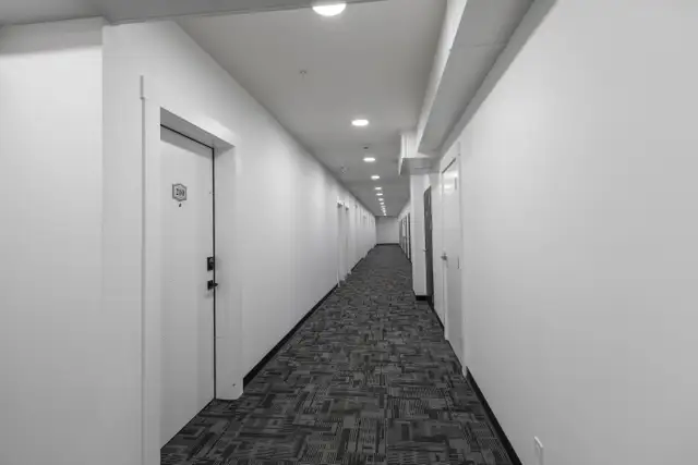 Furnished 1BR in Regina | Flexible Lease | Utilities Included - Photo 10