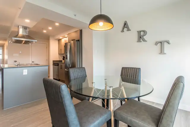 Luxury 3BR Executive Suite in Halifax | Fully Furnished - Photo 9