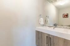Luxury 3BR Executive Suite in Halifax | Fully Furnished - Photo 15