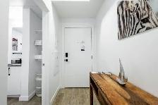 Luxury 2 BR Suite in Regina | Fully Furnished | Flexible lease - Photo 4