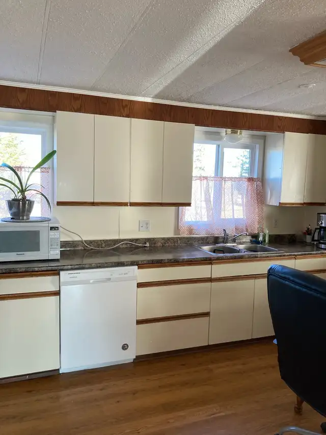 Bezanson 2 Bedroom Mobile for rent - Photo 2