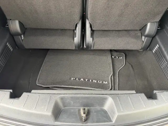 2017 Ford Explorer Platinum - Photo 20