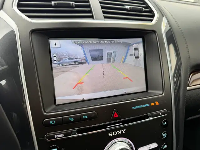 2017 Ford Explorer Platinum - Photo 31