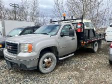 2009 GMC Sierra 3500 Flat deck Work truck ~ SAFETIED