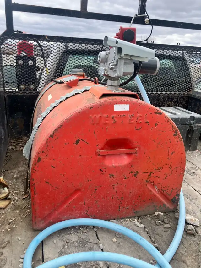 2009 GMC Sierra 3500 Flat deck Work truck ~ SAFETIED - Photo 5