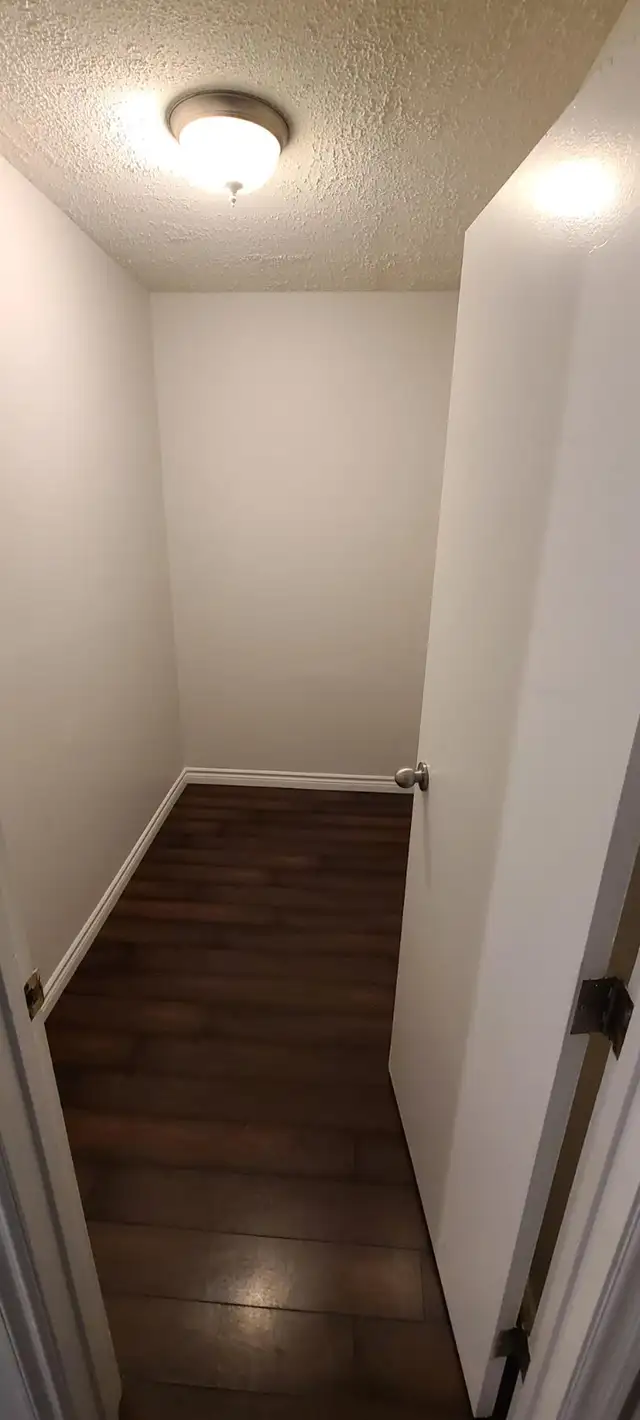 ✨ COZY • QUIET • PET-FRIENDLY ✨ - Photo 3