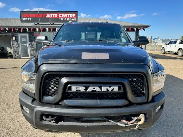 2017 RAM 2500 POWER WAGON – 6.4L HEMI V8 – 4X4 – CREW CAB - Photo 3