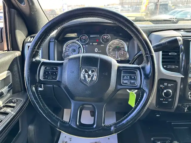 2017 RAM 2500 POWER WAGON – 6.4L HEMI V8 – 4X4 – CREW CAB - Photo 16