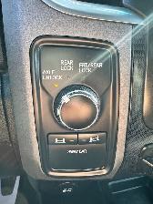 2017 RAM 2500 POWER WAGON – 6.4L HEMI V8 – 4X4 – CREW CAB - Photo 19