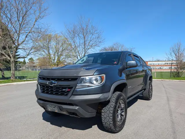 2019 Chevrolet Colorado 4WD ZR2, 1 owner, dealer serviced, clean - Photo 2