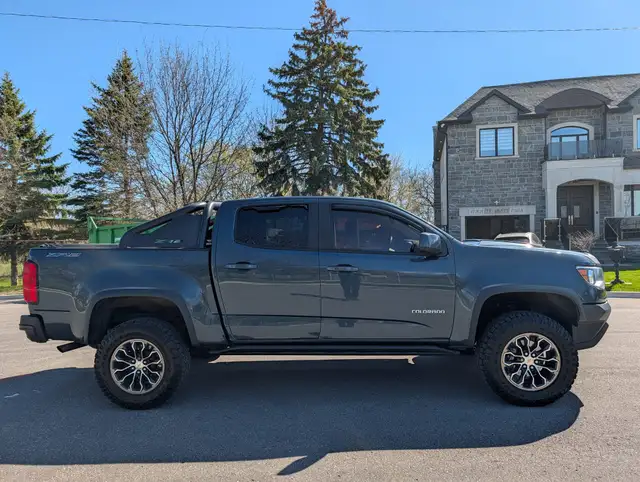 2019 Chevrolet Colorado 4WD ZR2, 1 owner, dealer serviced, clean - Photo 4