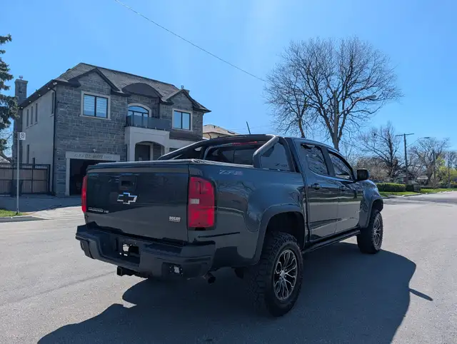 2019 Chevrolet Colorado 4WD ZR2, 1 owner, dealer serviced, clean - Photo 5