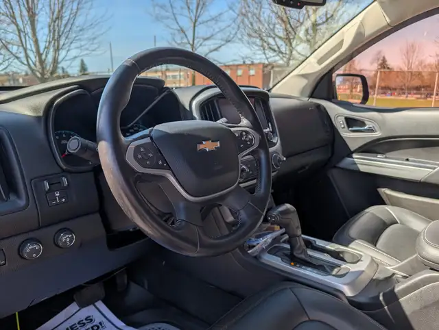 2019 Chevrolet Colorado 4WD ZR2, 1 owner, dealer serviced, clean - Photo 9