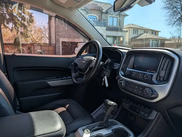 2019 Chevrolet Colorado 4WD ZR2, 1 owner, dealer serviced, clean - Photo 10