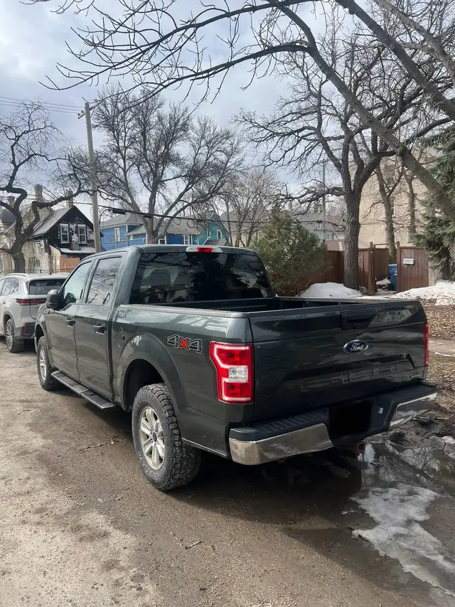 2018 Ford F150 superCrew Cab - Photo 3