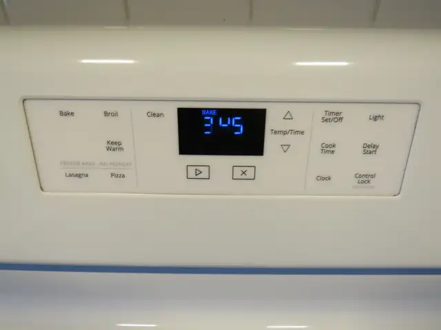 CUISINIÈRE WHIRLPOOL - Photo 3